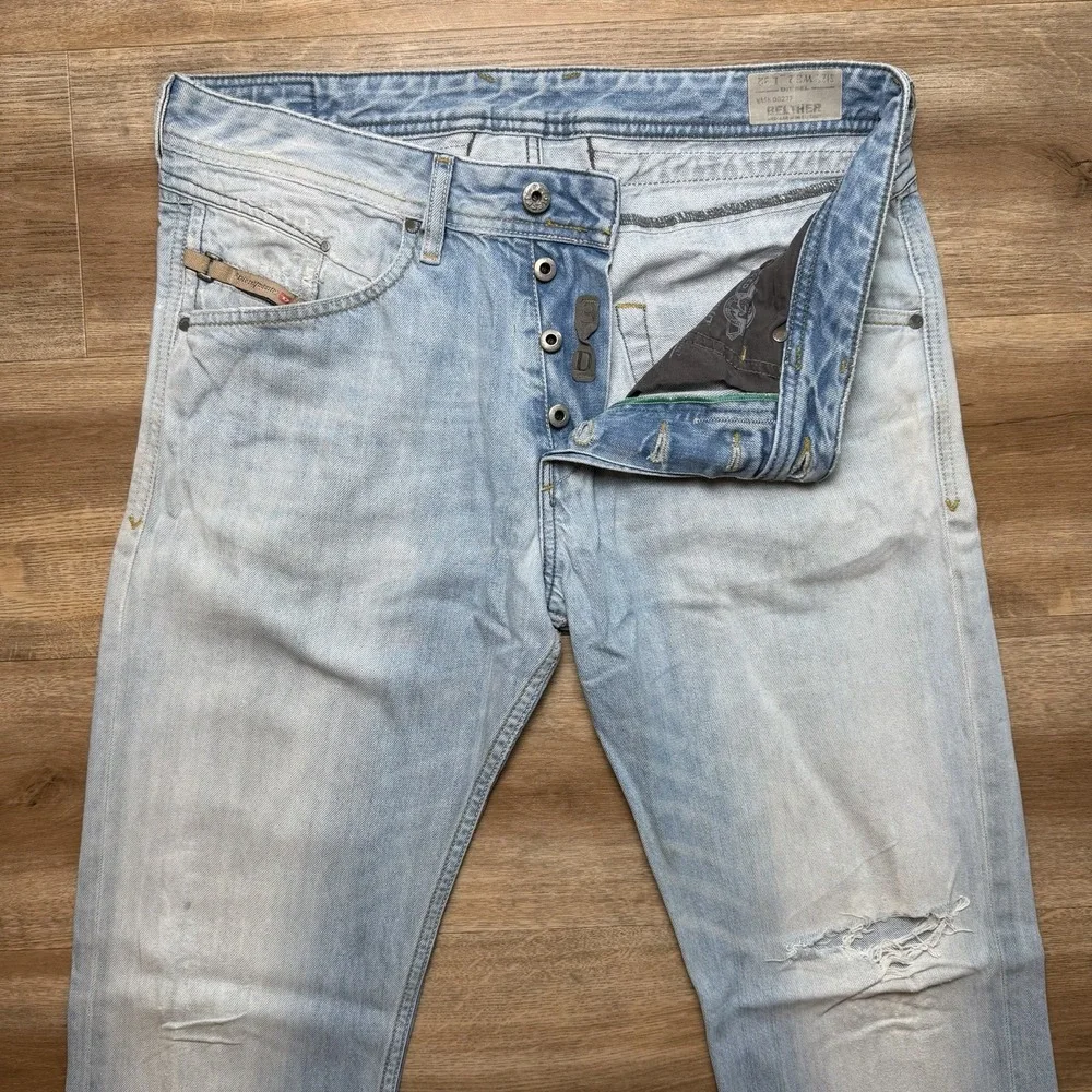 Diesel Belther Jeans Men 32x32 Blue Slim Tapered Light Wash Distress Fade 0827F
